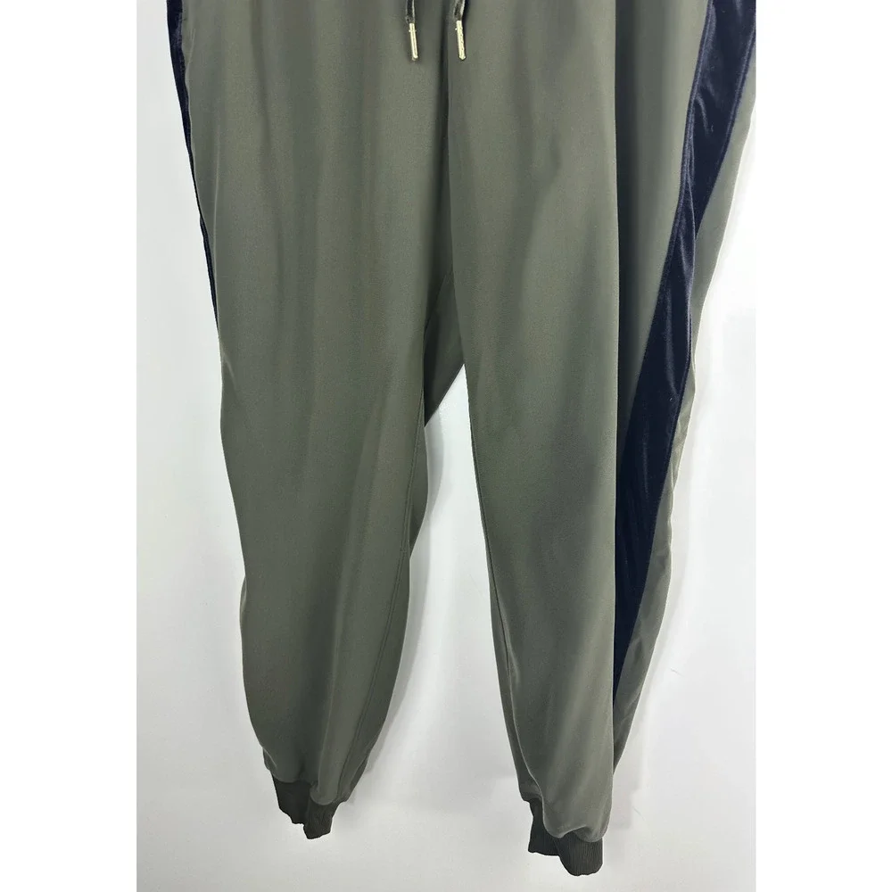 Lululemon On The Fly Jogger Pants Olive Green Black Velvet Trim Women's Size 12 - Picture 3 of 13